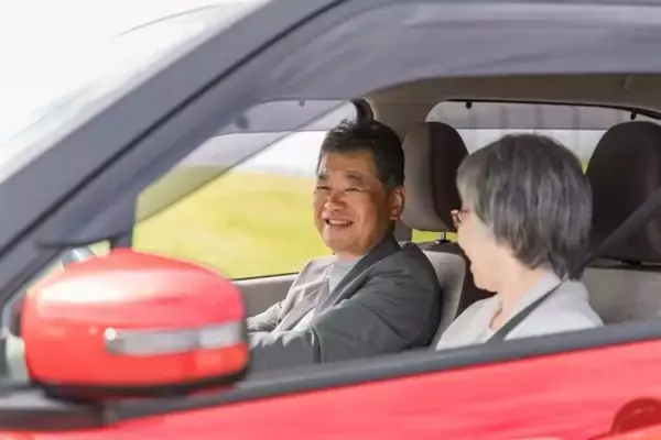 「「忠告を聞かず、女一人で山を下る私。途中で車から見知らぬ人に声をかけられて」（年齢不詳・女性）」の画像