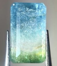 「なんて美しい」「山並みが視える」　絶景を内包する〝宝石〟に1.1万人が感動