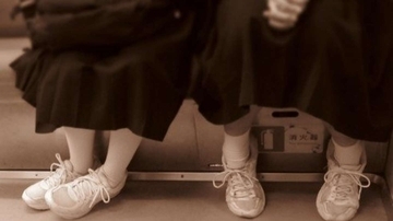 「妊娠中に乗った電車の空席は１つだけ。そこに座ろうとしたら、スーツの男が走りこんできて」（愛知県・40代女性）