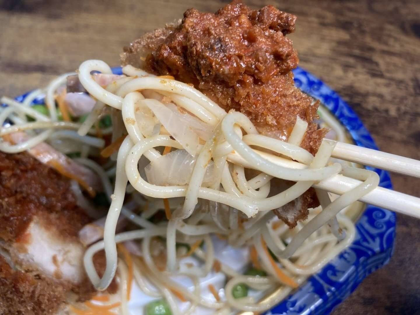 「大分中津風唐揚げ」「釧路名物スパカツ」を玉出でGET　普通の唐揚げとどう違う？スパカツとは？食べてみた