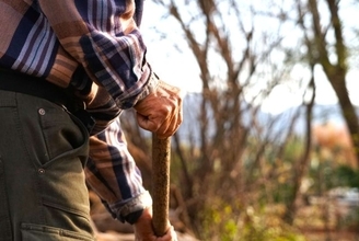 「そんなもん無いぞ」すがるように尋ねたのに無情の答え　そして男は私を手招きして（大阪府・60代男性）