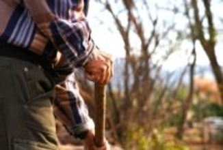 「そんなもん無いぞ」すがるように尋ねたのに無情の答え　そして男は私を手招きして（大阪府・60代男性）