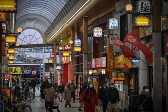 カービィさん、大阪・十三で〝無銭飲食〟現場を激写される　豪快な食べっぷりが2.6万人圧倒「店ごとは草」