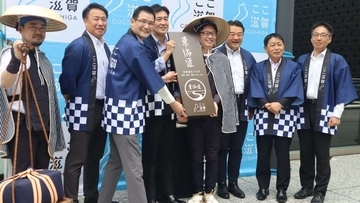 東京・日本橋に「近江商人」がやってきた！　滋賀県アンテナショップ「ここ滋賀」に届けられたモノとは？