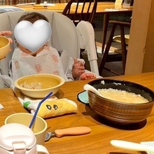 〝バカデカ雑炊〟を見事完食　将来有望すぎる赤ちゃんに9.1万人驚がく「こんな量食べられるのか」「将来有望すぎるな」