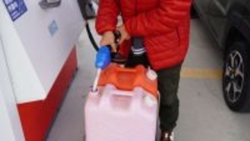 優しさが心に沁みる...！　夫を亡くした70代女性の「初めての灯油購入」が忘れられない思い出になったワケ