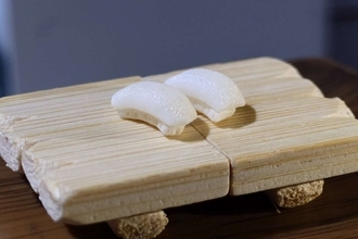 「イカ二貫」にしか見えないが...衝撃の正体　静岡の水族館で発見された〝新事実〟に「スゴい」「面白すぎる」の声