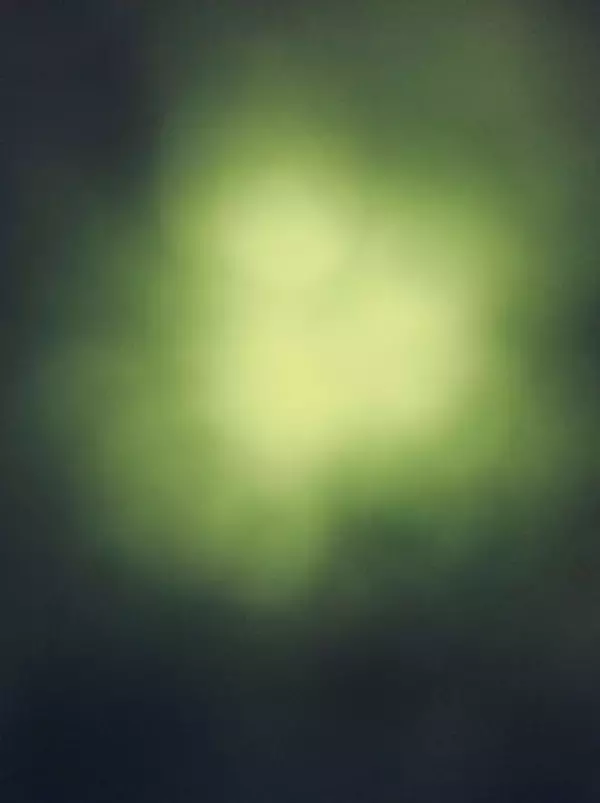 「「通勤特快乗車中に襲ってきた、急激な腹痛。我慢の限界を迎え、途中で電車を降りようとしたけれど...」（東京都・30代女性）」の画像