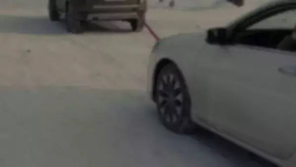 「免許取り立てでドライブ中に車が故障で立ち往生　見ず知らずの男性が声をかけてきた（愛知県・60代男性）」の画像