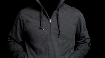 「学校を早退して帰っていたら不審者に遭遇。『動くな、刺すぞ』と脅されて...」（愛知県・30代女性）