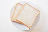 「食パンにキムチ、意外とハマる？　トーストの新感覚トッピングをご紹介」の画像1