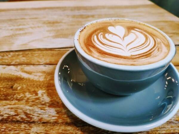 カフェオレとカフェラテの違いは コーヒーの抽出法 と ミルクの量 エキサイトニュース