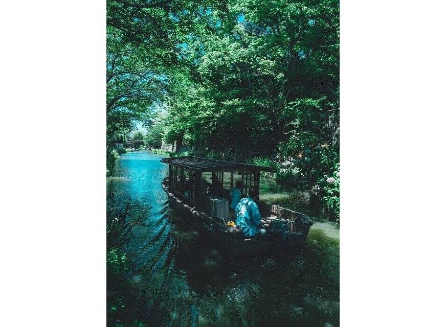 まるで日本のベネチア 手漕ぎ舟がお堀を行き交う 滋賀 近江の風流すぎる光景が話題に 年6月16日 エキサイトニュース