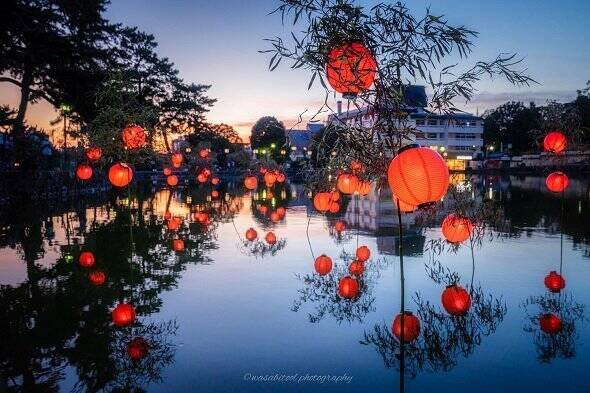 日本らしさの中に漂う異国の香り 古都奈良を彩る赤提灯が幻想的で美しい 年8月21日 エキサイトニュース