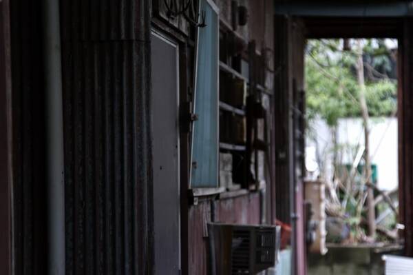 子供が騒ぐと床ドンで威嚇してくる上階の女性 謝罪に行くと笑顔で 大丈夫ですよ そのギャップが怖いです 埼玉県 30代女性 年11月30日 エキサイトニュース 子供が騒ぐと床ドンで威嚇してくる上階の女性 謝罪に行くと笑顔で 大丈夫ですよ そのギャップが怖いです 埼玉県 30代女性 年11月30日 エキサイトニュース