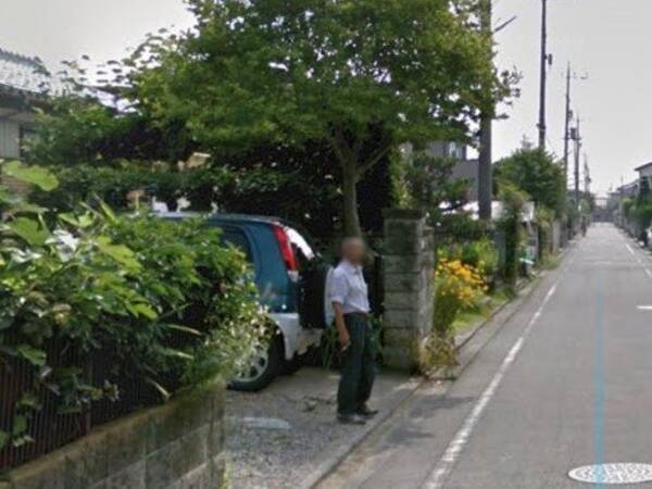 ストリートビューで実家を見てみたら 奇跡の再会 が待っていた 今は亡き父の姿に感じる優しさ 21年1月11日 エキサイトニュース ストリートビューで実家を見てみたら 奇跡の再会 が待っていた 今は亡き父の姿に感じる優しさ 21年1月11日 エキサイトニュース