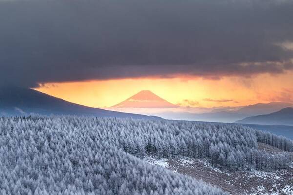 綺麗すぎて息が止まりました 長野 霧ヶ峰で迎えた 冬の朝 が壮大で美しい 21年1月9日 エキサイトニュース