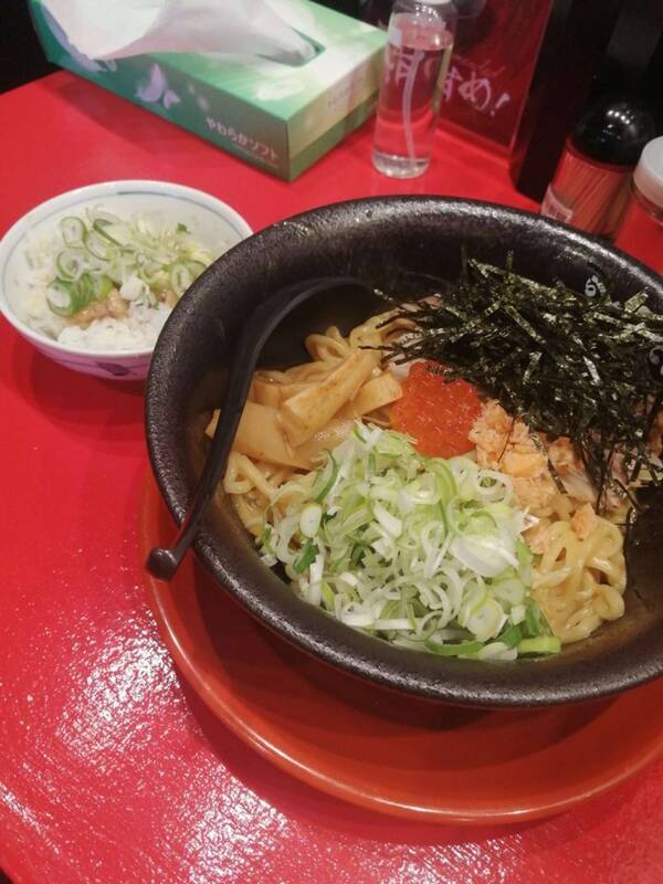 鮭の旨みが独特の風味に 宮城名物 はらこ飯 をイメージしたラーメンがおいしそう 21年7月11日 エキサイトニュース