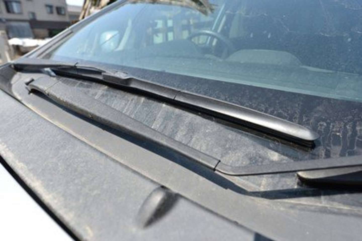 駐車場で石を投げて遊ぶ子供たち 車を傷つけられたので注意すると 我が家の前に 都道府県 年齢性別不明 21年7月24日 エキサイトニュース