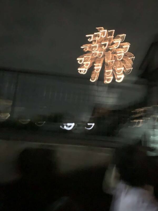 笑顔にならざるを得ない 4歳女子が花火を撮影した結果 フフフフフフフフフフフ 21年8月30日 エキサイトニュース 笑顔にならざるを得ない 4歳女子が花火を撮影した結果 フフフフフフフフフフフ 21年8月30日 エキサイトニュース