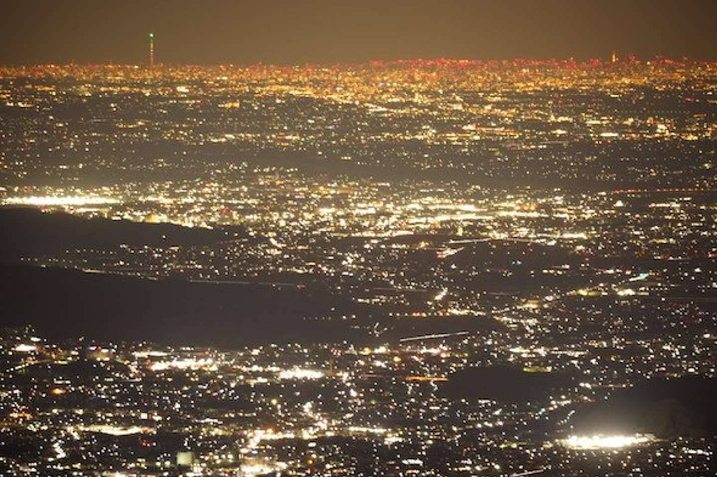 スカイツリーの輝きは 群馬からも見えるんです 関東平野の平らさ を痛感する写真に反響 21年10月27日 エキサイトニュース