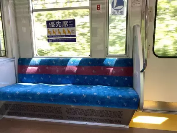 「「妊娠初期、つわりと仕事でクタクタの私。電車の優先席に座ったら、遊び帰りの老人に大声で叱られて...」（大阪府・40代女性）」の画像
