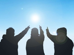 疲れ切ってもう歩けない...すると目の前に3人の男性が　「大変だったでしょう」これだけでは終わらなかった（埼玉県・40代女性）