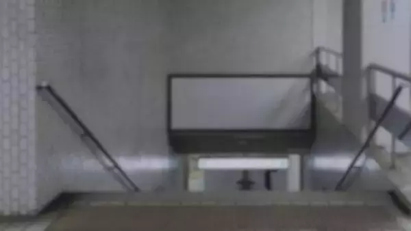 「「ベビーカーに1歳息子を乗せて外出した私。駅の階段が空いてから下りようと待ってたら、男子高校生が」（神奈川県・50代女性）」の画像