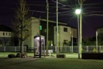 「夜の帰り道、ビルの隙間に引っ張り込まれそうになった女子高生の私。外で電話中の男性に助けを求めたら...」（兵庫県・50代女性）