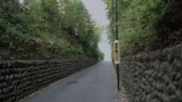 「頭から足まで血まみれで下校してきた小1娘。連れ帰ってきた見知らぬ女性の話によると...」