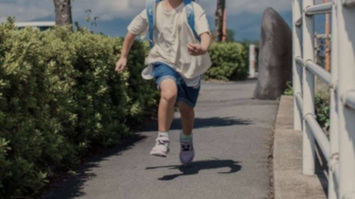 「頭から足まで血まみれで下校してきた小1娘。連れ帰ってきた見知らぬ女性の話によると...」