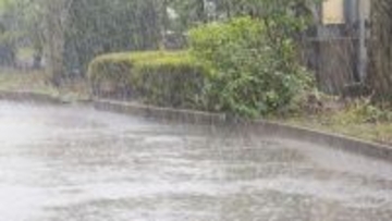 「2人の幼い子供を連れて、山手線駅で雨宿りしていた妊婦の私。そこで2人の男性に声をかけられて」（東京都・30代女性）