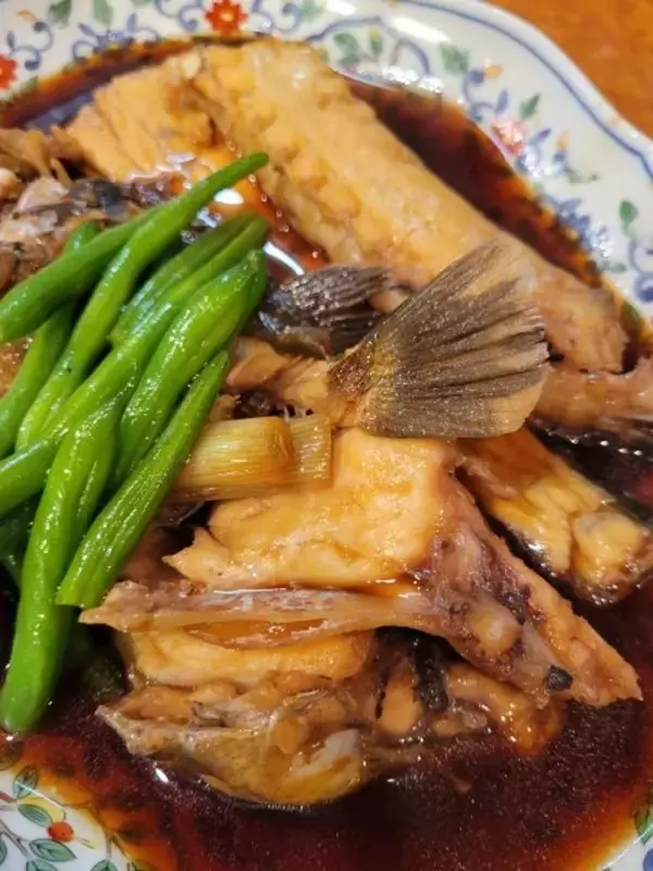 「「見かけない子だね」佐渡島で入った小料理屋　酒と大声のなか女将が「うちの２階に泊まりなさい」（神奈川県・50代）」の画像