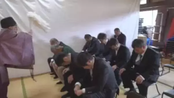 ことしの漁の始まりを告げる　石川・輪島市で起舟祭と大漁祈願祭行われる