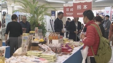 石川・小松空港で旅の魅力発信するイベント　全国のご当地グルメの販売や空の仕事を楽しく学ぶ