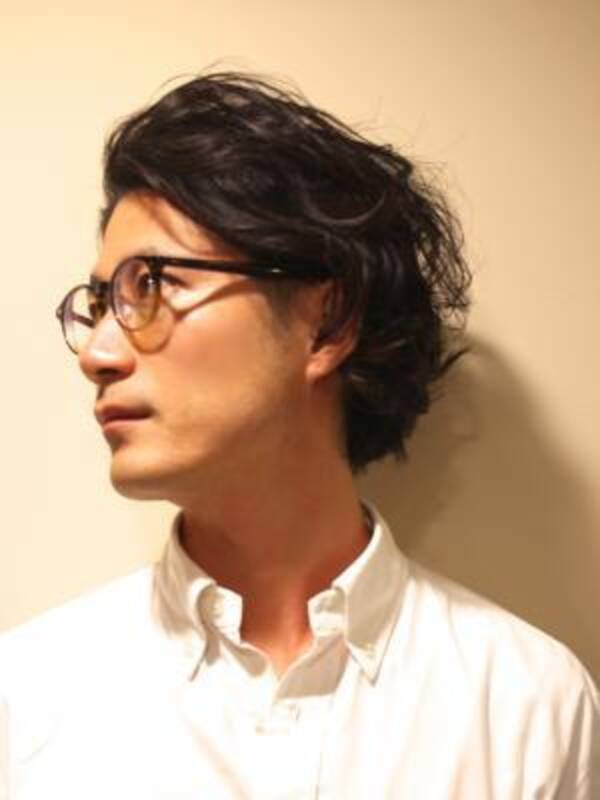 メンズ髪型 塩系男子 綾野剛に学ぶ お洒落なゆるパーマショート 15年6月13日 エキサイトニュース