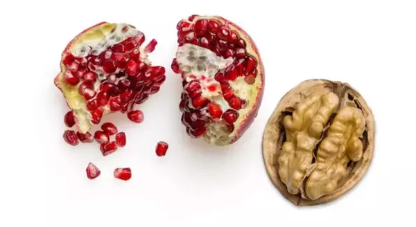 ザクロやクルミに含まれる天然成分、28日で老化細胞の若返り効果を確認