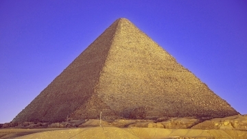 ギザの大ピラミッドが4600年間、大地震に耐えられた謎が判明