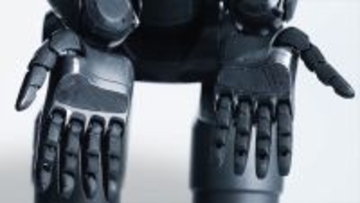 3万台のBMWを組み立てていたヒューマノイドロボットが傷だらけになって引退