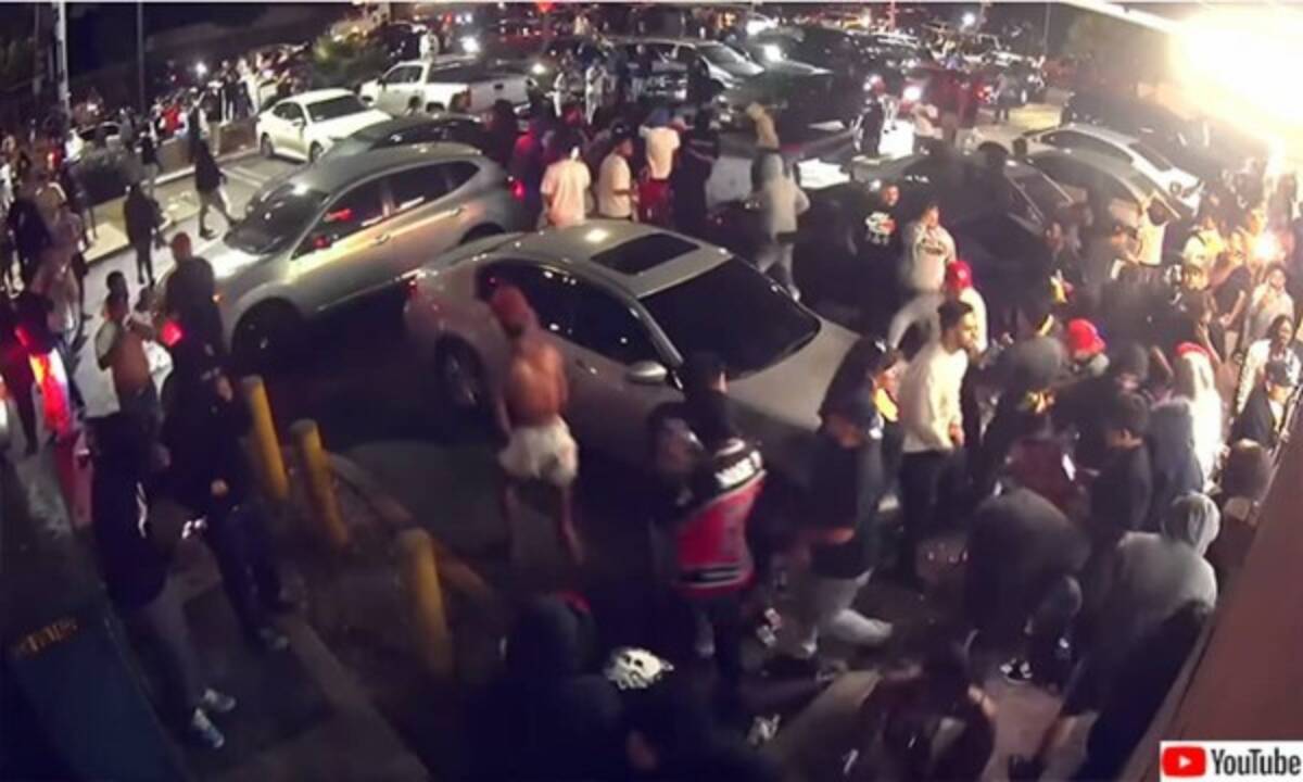 フラッシュモブがフラッシュロブ 強盗 に アメリカで相次ぐ集団窃盗事件 22年8月23日 エキサイトニュース