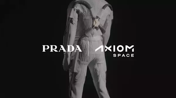 宇宙服の下はPRADA製。56年ぶりに月に降り立つ宇宙飛行士のインナーがおしゃれイズム