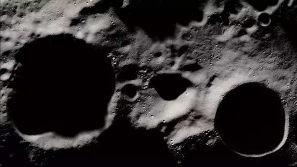 月の日陰なら地球の微生物が最長1週間生き延びる可能性、NASA最新研究