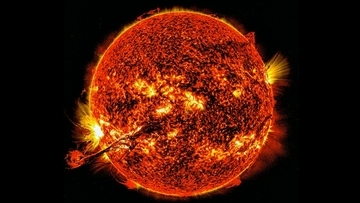 太陽の死に際、地球は生き延びる可能性があると最新研究が示す