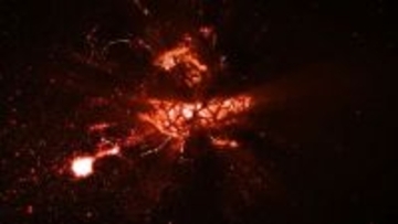 2023年、地球に衝突した強力な粒子の発生源は「原始ブラックホール」の大爆発だった可能性