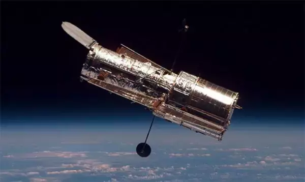 ハッブル宇宙望遠鏡が終わりの時を迎える。早ければ2029年、地球へ落下する可能性