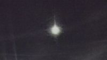 時速8万ｋｍで飛来する彗星の破片が爆発、ポルトガル上空に現れた「宇宙の花火」