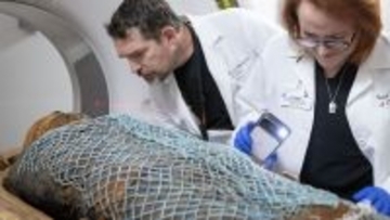 古代エジプト人も腰痛持ちだった。最新CTスキャンで2,000年前のミイラ分析で明らかに