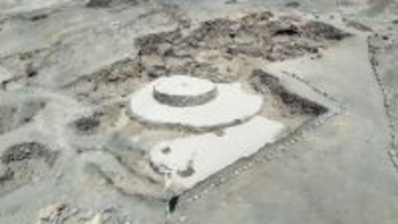 ペルーで5000年前の天文観測施設を発見。潮汐の観察や気候変動の予測を行っていた