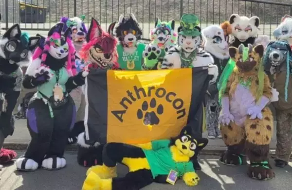 海外版ケモナー「ファーリーズ」が今アメリカで熱い！