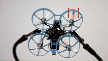 超音波で蚊の居場所を探知し撃墜する小型ドローン、初の空中撃墜テストに成功